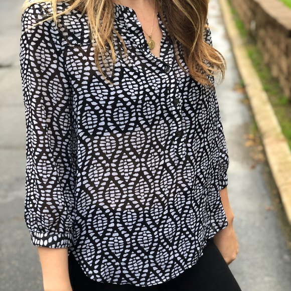 Lucky Brand LIKE NEW blouse - Picture 3 of 4